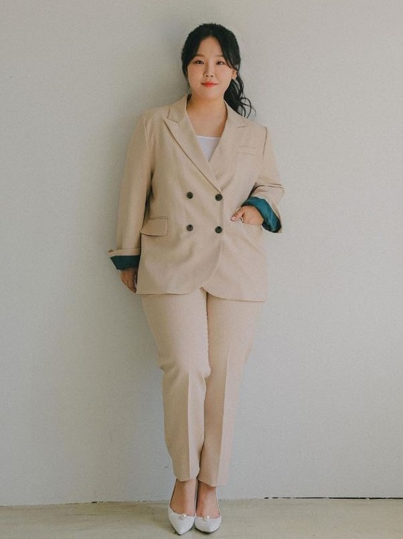 Korean Plus Size Model Oh Dawoon