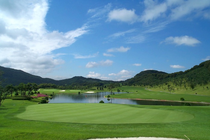 Lingua Asia Golf Courses in Korea The Lakeside Country Club